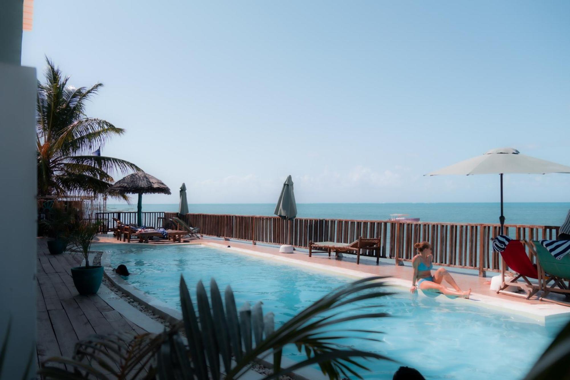 Hotel Pili Pili Sunrise Beach à Jambiani  Extérieur photo