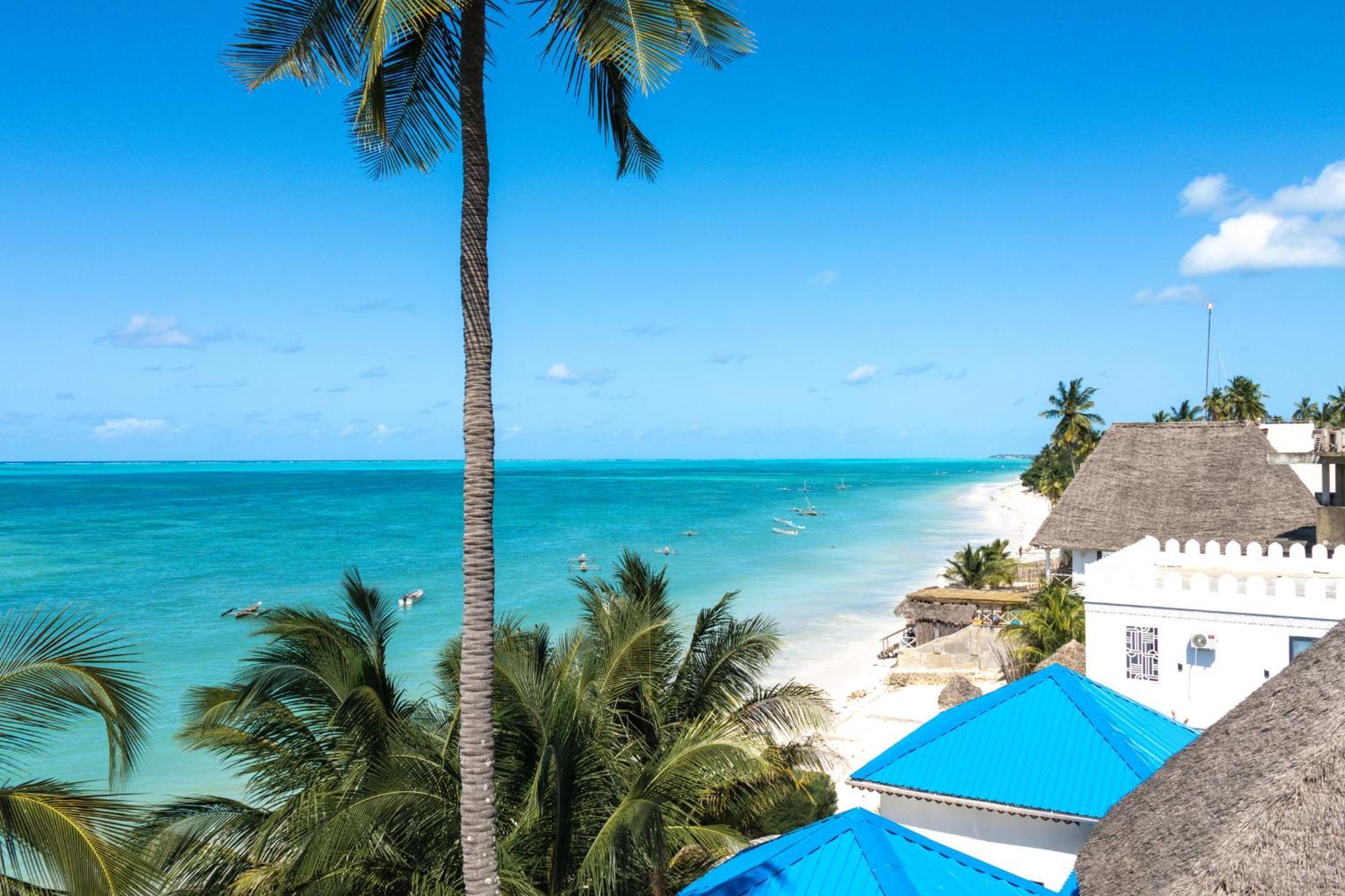 Hotel Pili Pili Sunrise Beach à Jambiani  Extérieur photo