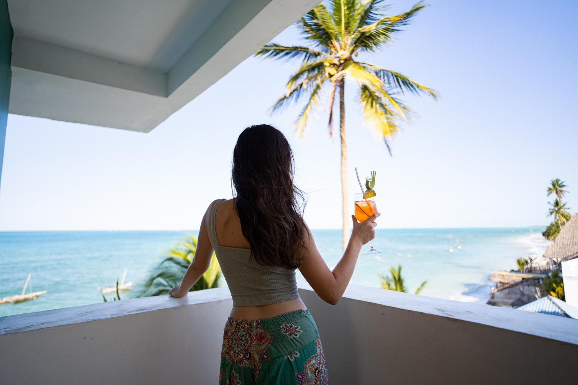 Hotel Pili Pili Sunrise Beach à Jambiani  Extérieur photo